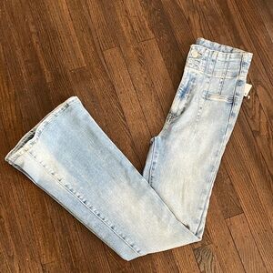 WE THE FREE high waisted flare bottom jeans 26